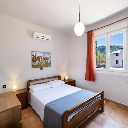 Santa Marina House Country house Lefkada City