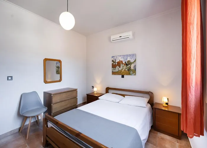 Santa Marina House